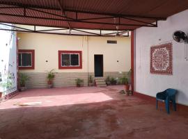 Shree Narayan Bhakt Niwas，位于乌贾因的宠物友好酒店