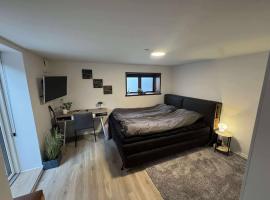 &Oslash;sterbrogade 49，位于霍尔斯特布罗的温泉住宿