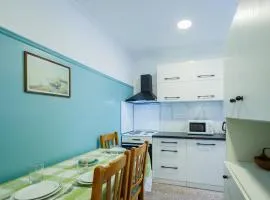 Gigi Star Elegant Private Residence in the Heart of the City 200m from the Beach