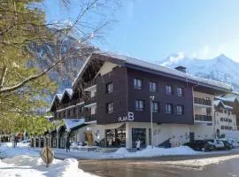 Plan B Hotel - Living Chamonix