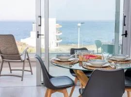 Home2Book Coastal Calm Las Eras Patio Rooftop