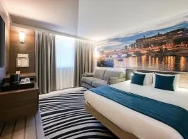 巴黎中心贝西诺富特酒店