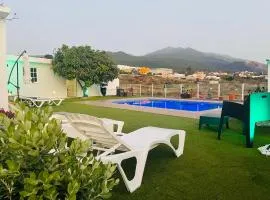 2 Dormitorios - Vistas Mar, Montaña y Volcán