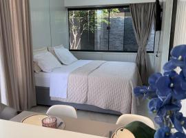 Studio Laranjeira，位于帕尔马斯的带停车场的酒店