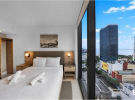 Modern Downtown Studio with city views，位于迈阿密的酒店