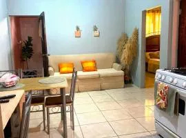 Relaxing 2 bedroom with AC, WiFi, Central Location