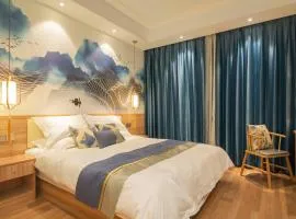 国槐芳熙四合院酒店