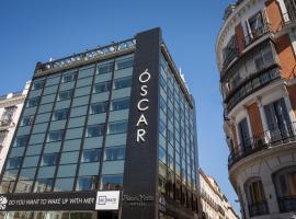 奥斯卡媒介酒店，位于马德里楚埃卡的酒店