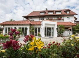 Hotel & Restaurant "Am Obstgarten"，位于Oberteuringen的酒店