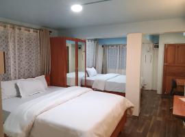 Spring Grove B&B，位于Jowai的酒店