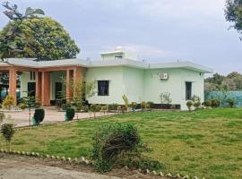 Anha Farmstay，位于Mādho Tānda的酒店