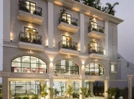 Champion Prime-My Downtown Hotel