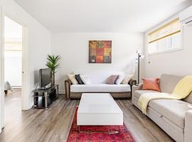 Logement neuf, spacieux，位于隆格伊的酒店