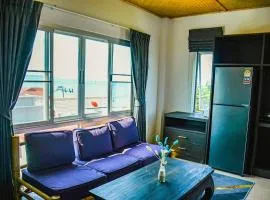 Modern Rustic Seaview 1 bedroom Retreat with Free Coworking