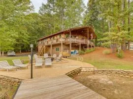 Pet-Friendly Cabin with Dock on Lake Martin!