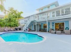 100' from the beach, Elegant 3BR Beach Retreat