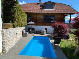 Apartment „AlpView“,Tirol mit Sauna und Pool，位于福姆普的酒店