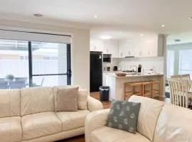 Glen's Gibson St Getaway