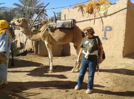 Dar dmana chez l'habitant，位于斯库拉的酒店