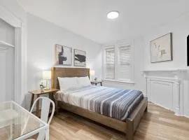 Pittsburgh Shadyside 2C Modern and Cozy Private Bedroom with Shared Bathroom