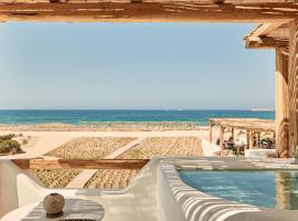 Naxian On The Beach，位于布拉卡的酒店