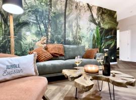 Jungle Évasion, Épernay - Jacuzzi & Sauna，位于埃佩尔奈的酒店