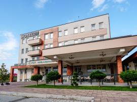 Hotel YVY，位于赛比什的酒店