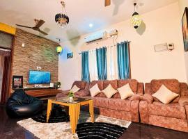 Fort heaven home stay，位于Chitradurga的酒店