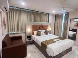 Hotel Soho Bharuch，位于Bharuch的酒店