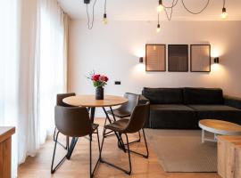 BCB Aparts Wood Nest，位于弗洛雷什蒂的酒店