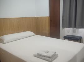 Los Rosales，位于Almázcara的酒店