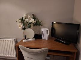 The Fat Fox，位于Pyrton的酒店