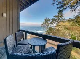 Fish & Whale Watch: Otter Rock Gem w/ Beach Access