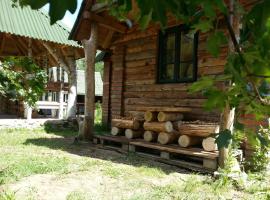 Staparski Sorrento，位于乌日策的酒店