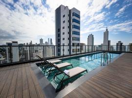 Ibis Budget Balneario Camboriu，位于巴拉奈里奥-坎布里乌的酒店