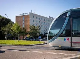 波尔多机场美居酒店