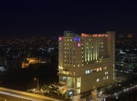 ibis Bengaluru Hosur Road - An Accor Brand，位于班加罗尔的宜必思酒店