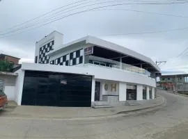 Hostal D'Marv