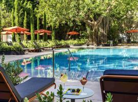 贝林卢克斯公园酒店，位于贝尼多姆的酒店