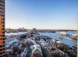 The Sebel Quay West Suites Sydney