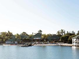 Novotel Sunshine Coast Resort，位于双水域的酒店