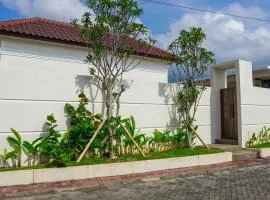 Villa Rancabango Estate