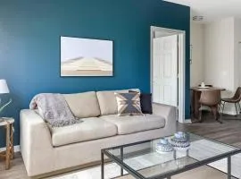 Landing Modern 2BD Clubhouse Pool