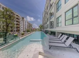 Brand new 1 BR apt 403 at Space Condo near Boat Avenue