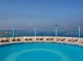 Sea Tower by Isrotel Design，位于特拉维夫的酒店