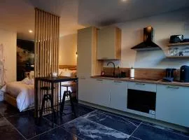 Instinct Sauvage - Nature & Jacuzzi privatif