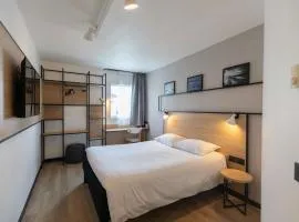 圣让德吕兹锡布尔宜必思酒店