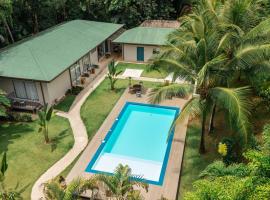 Villa Marala，位于埃斯泰里略斯的酒店