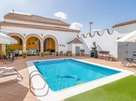 Villa el Señorío Alameda by Ruralidays