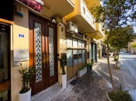 Deluxe Center Suites